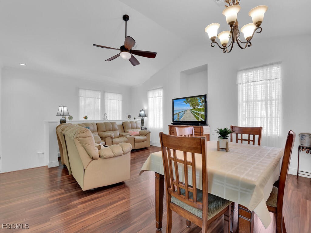 1812 Concordia Lake Circle #1905 Cape Coral FL 33909 2025018319 image3