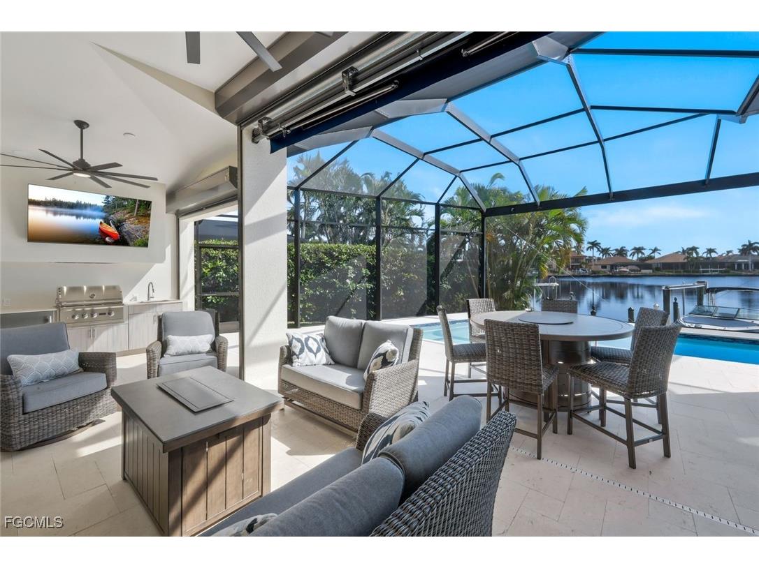 1812 Lagoon Lane Cape Coral FL 33914 2025020735 image28