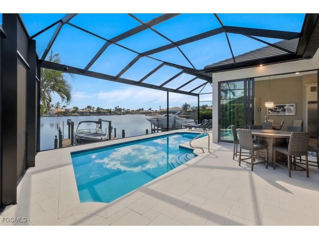 1812 Lagoon Lane Cape Coral FL 33914 2025020735 image31