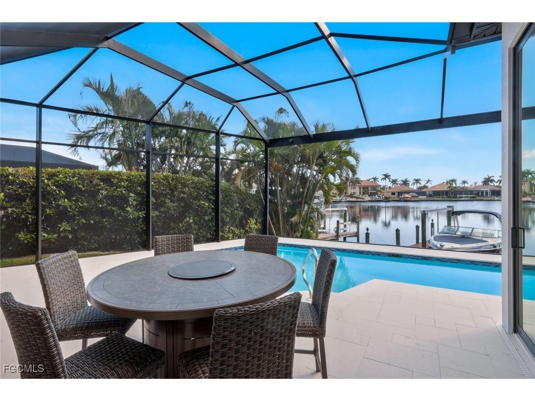 1812 Lagoon Lane Cape Coral FL 33914 2025020735 image34
