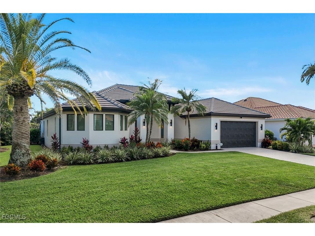 1812 Lagoon Lane Cape Coral FL 33914 2025020735 image43