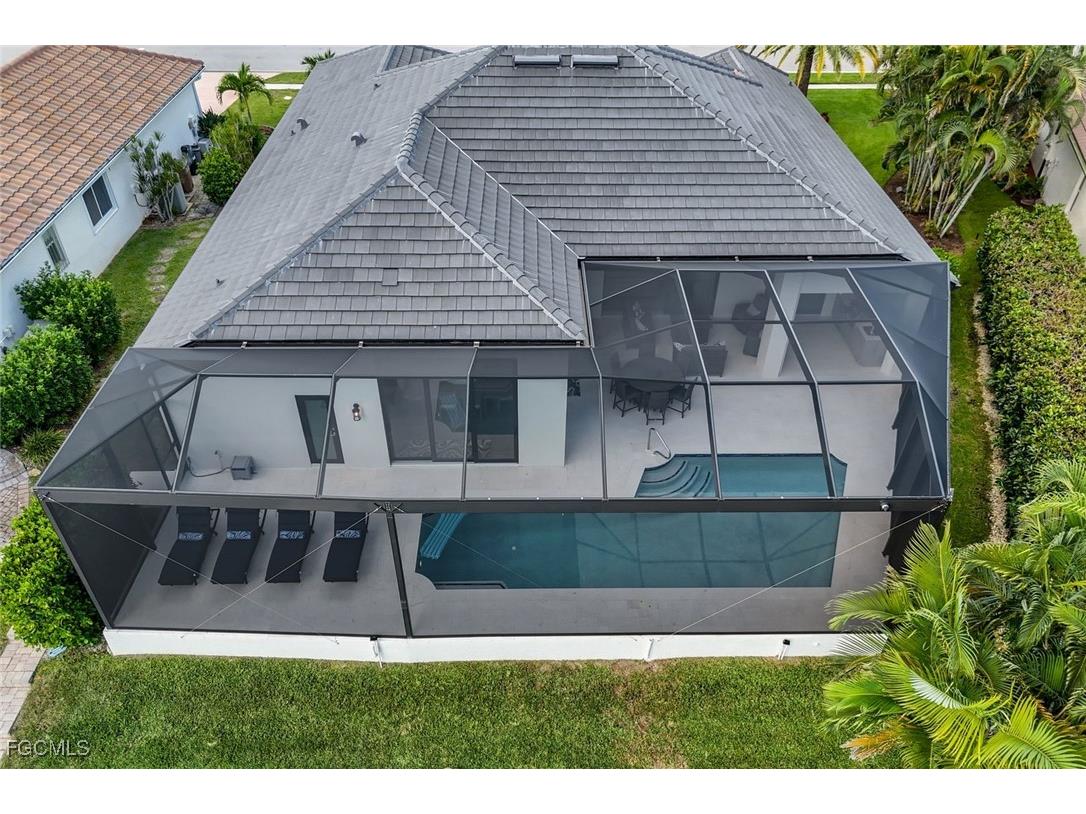 1812 Lagoon Lane Cape Coral FL 33914 2025020735 image45