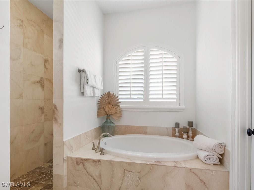 1812 Maywood Court Marco Island FL 34145 225062762 image24