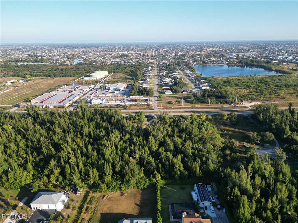 1812 Wade Drive Cape Coral FL 33991 2025021283 image5