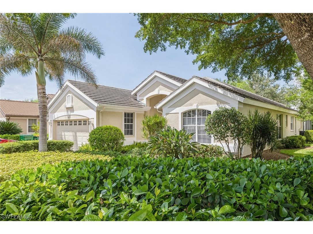1812 Winding Oaks Way Naples FL 34109 223095373 image1