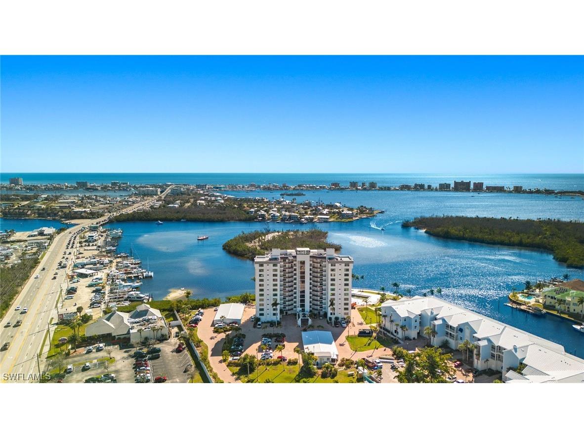 18120 San Carlos Boulevard #303 Fort Myers Beach FL 33931 224019089 image1