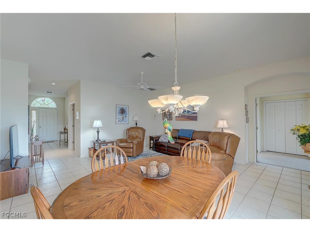 1813 Emerald Cove Drive Cape Coral FL 33991 2026013216 image13