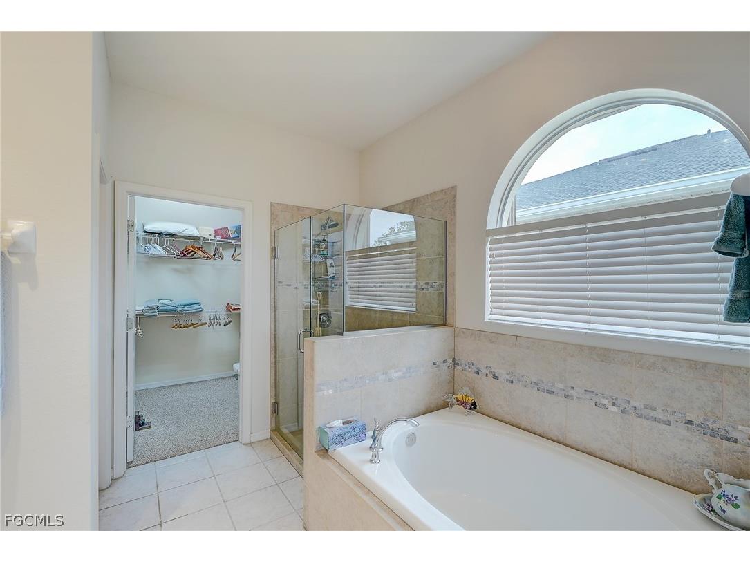 1813 Emerald Cove Drive Cape Coral FL 33991 2026013216 image21