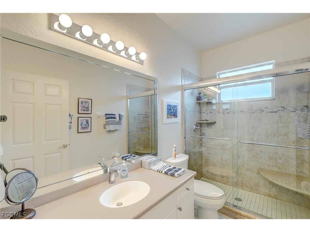 1813 Emerald Cove Drive Cape Coral FL 33991 2026013216 image27