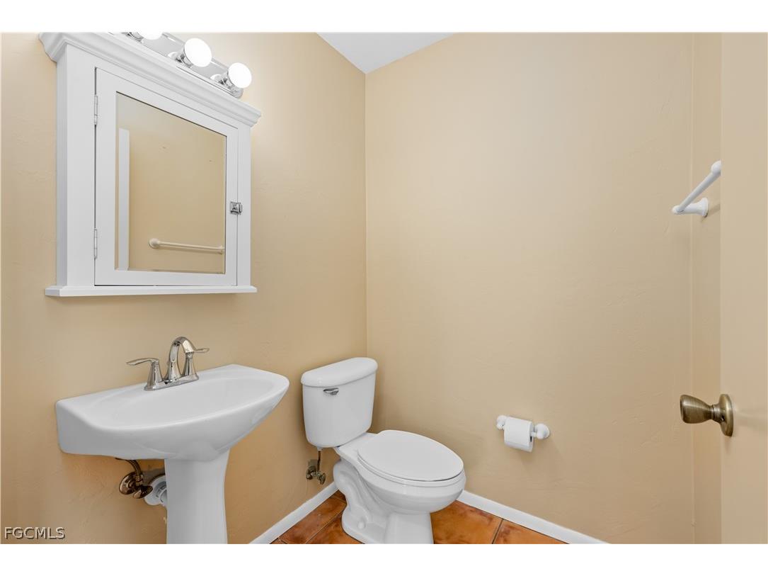 1813 Long Point Lane Sanibel FL 33957 2026012421 image22