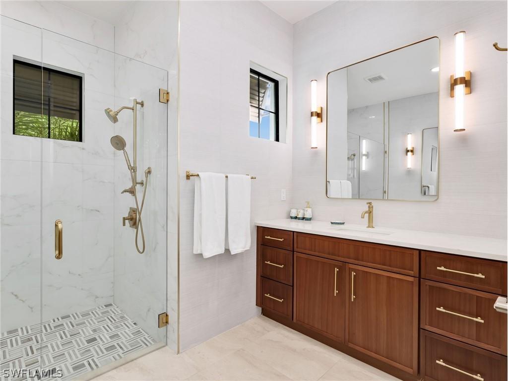 1813 Menorca Court Marco Island FL 34145 226010587 image19