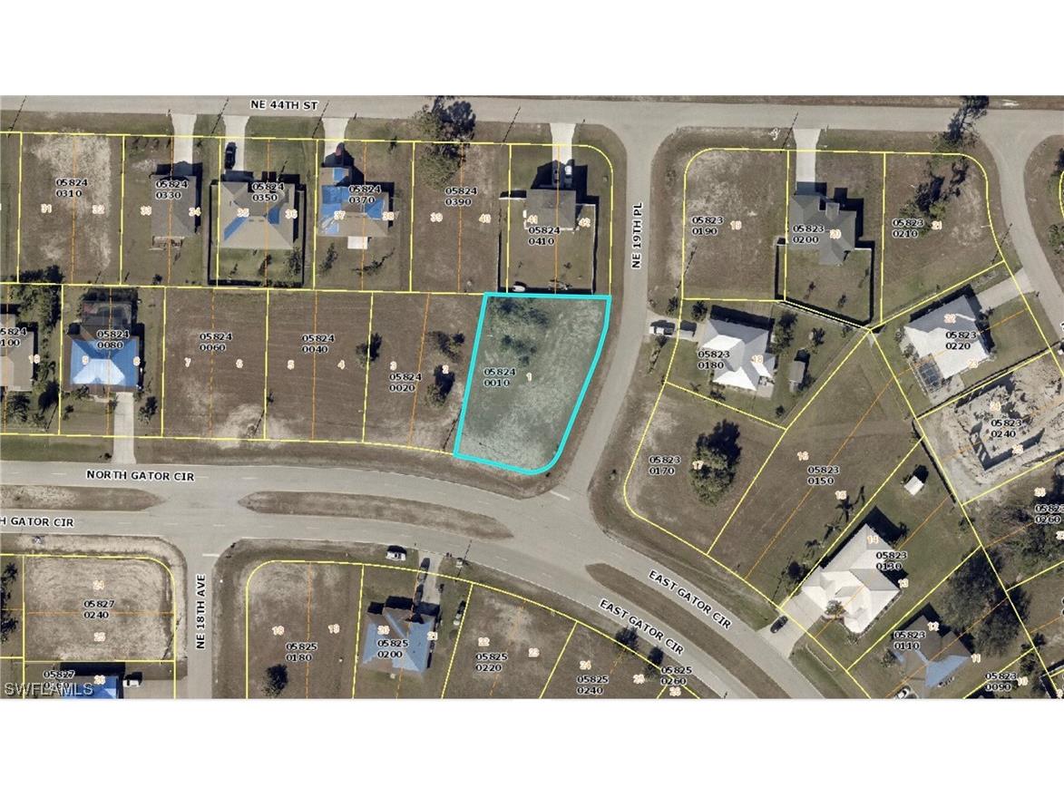 1813 N Gator Circle Cape Coral FL 33909 223075477 image1