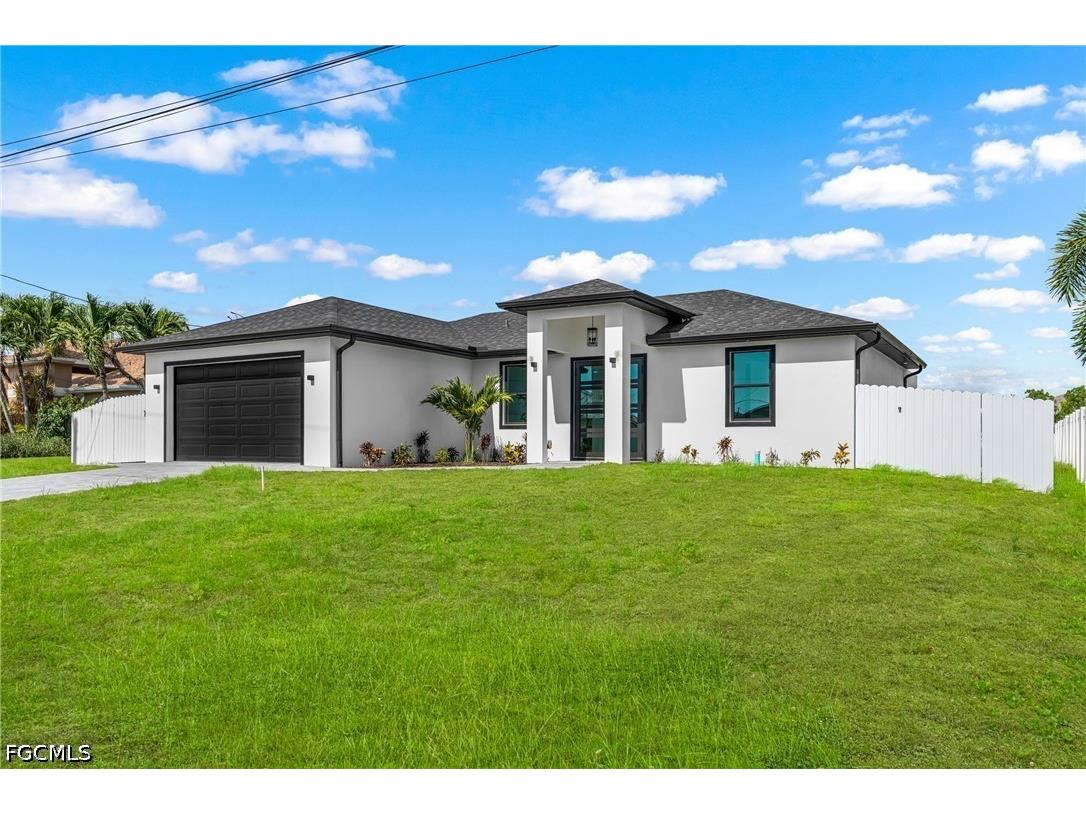 1813 NE 1st Avenue Cape Coral FL 33909 2026026256 image1