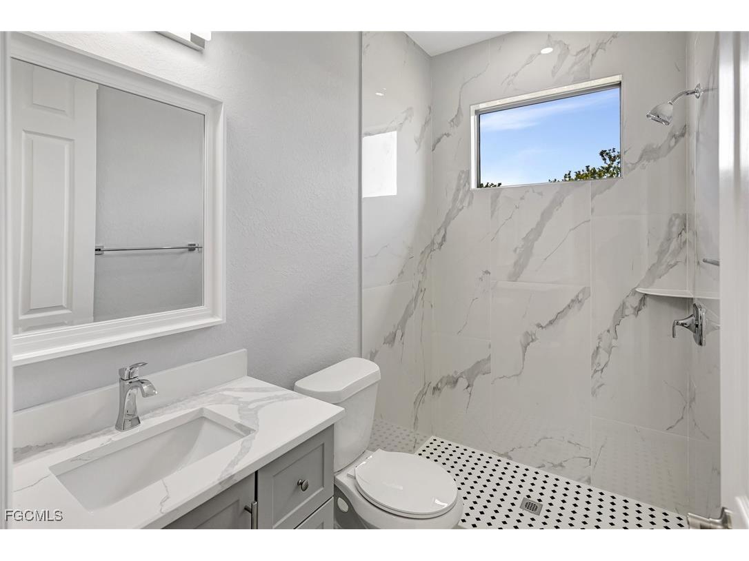 1813 NE 21st Street Cape Coral FL 33909 2025025927 image20