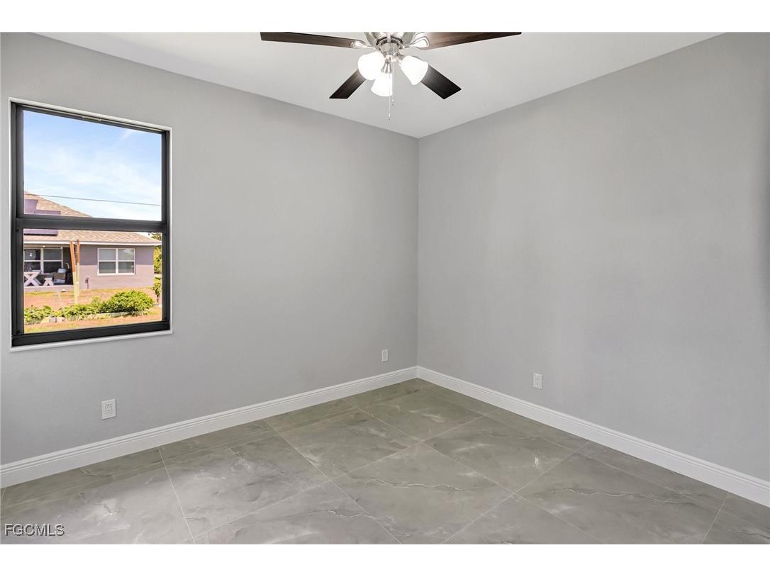 1813 NE 21st Street Cape Coral FL 33909 2025025927 image21