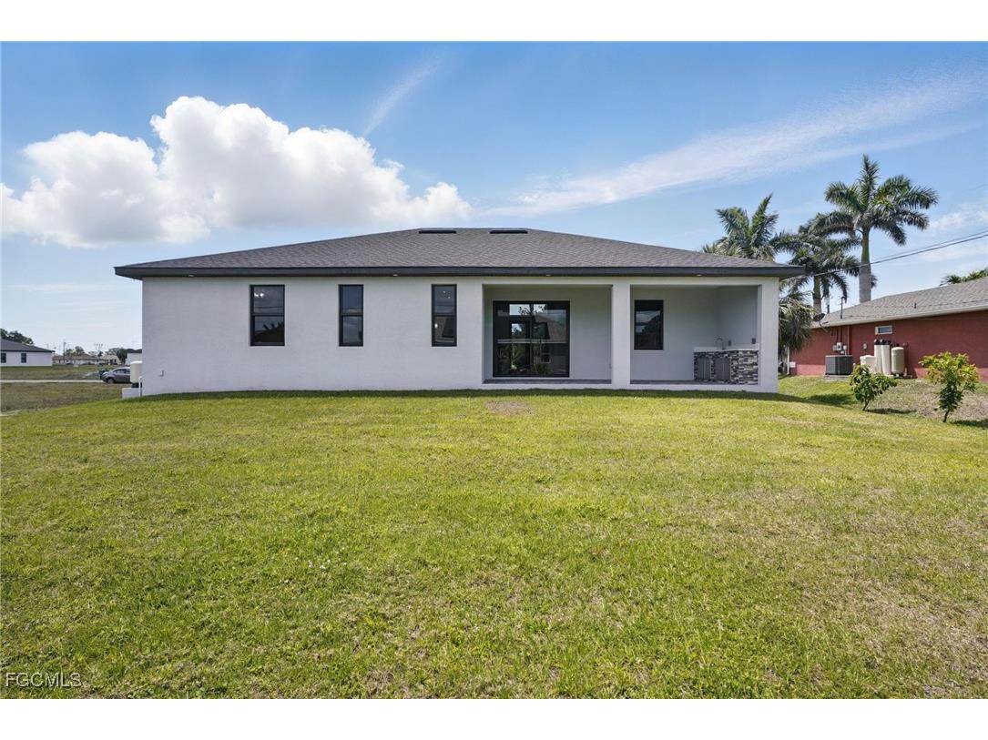 1813 NE 21st Street Cape Coral FL 33909 2025025927 image39