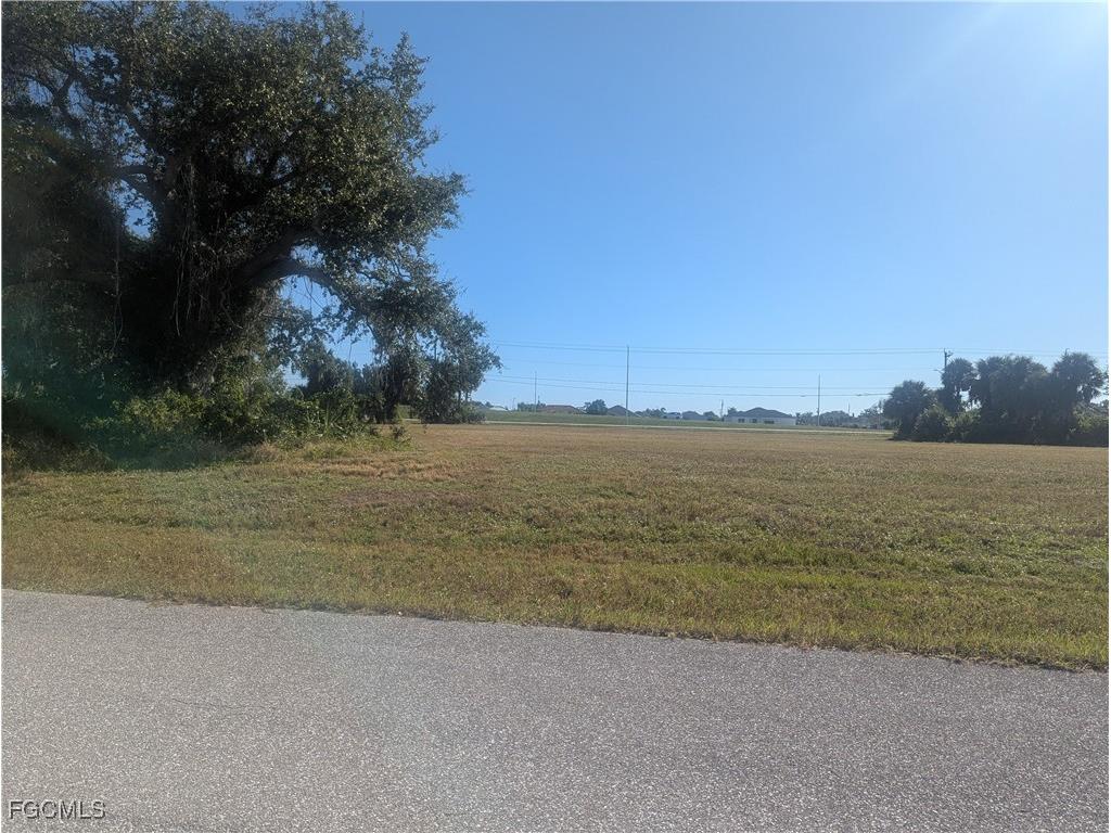 1813 NW 32nd Place Cape Coral FL 33993 2025015795 image10