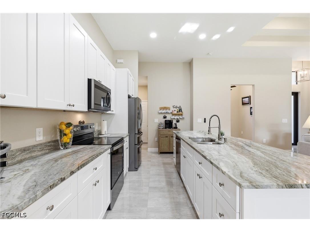 1813 NW 37th Place Cape Coral FL 33993 2026023057 image14