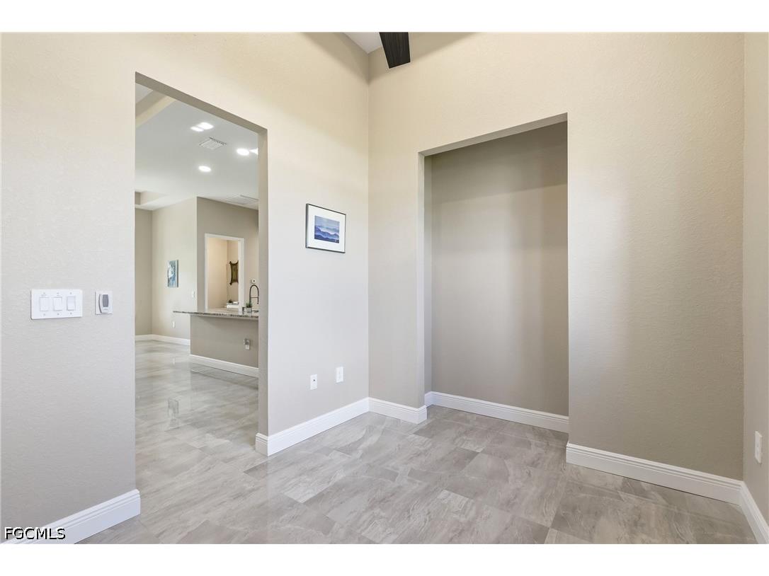 1813 NW 37th Place Cape Coral FL 33993 2026023057 image19