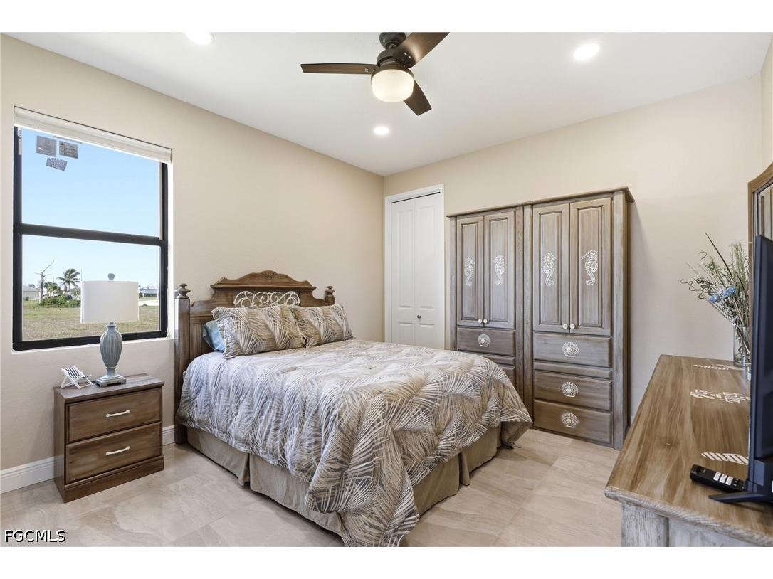 1813 NW 37th Place Cape Coral FL 33993 2026023057 image21