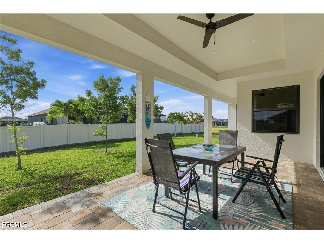 1813 NW 37th Place Cape Coral FL 33993 2026023057 image31