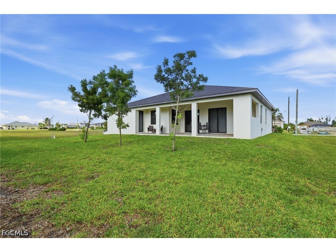 1813 NW 37th Place Cape Coral FL 33993 2026023057 image34