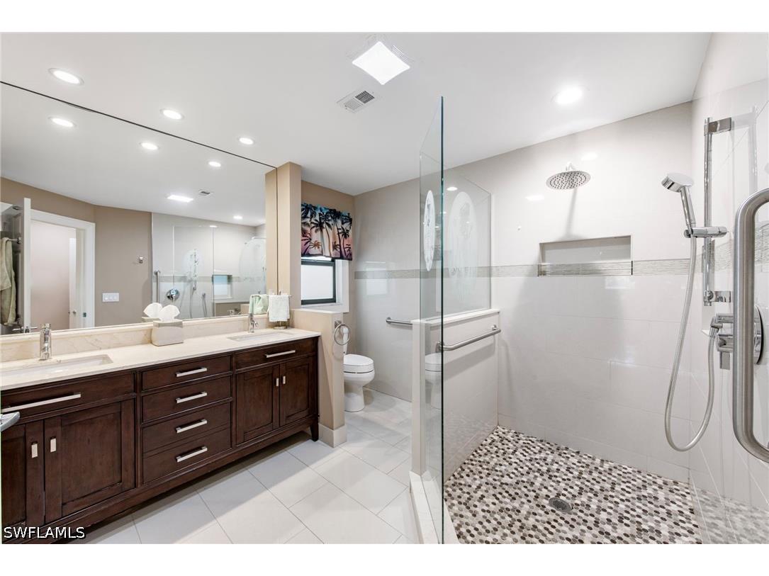 1813 Princess Court Naples FL 34110 226026594 image25