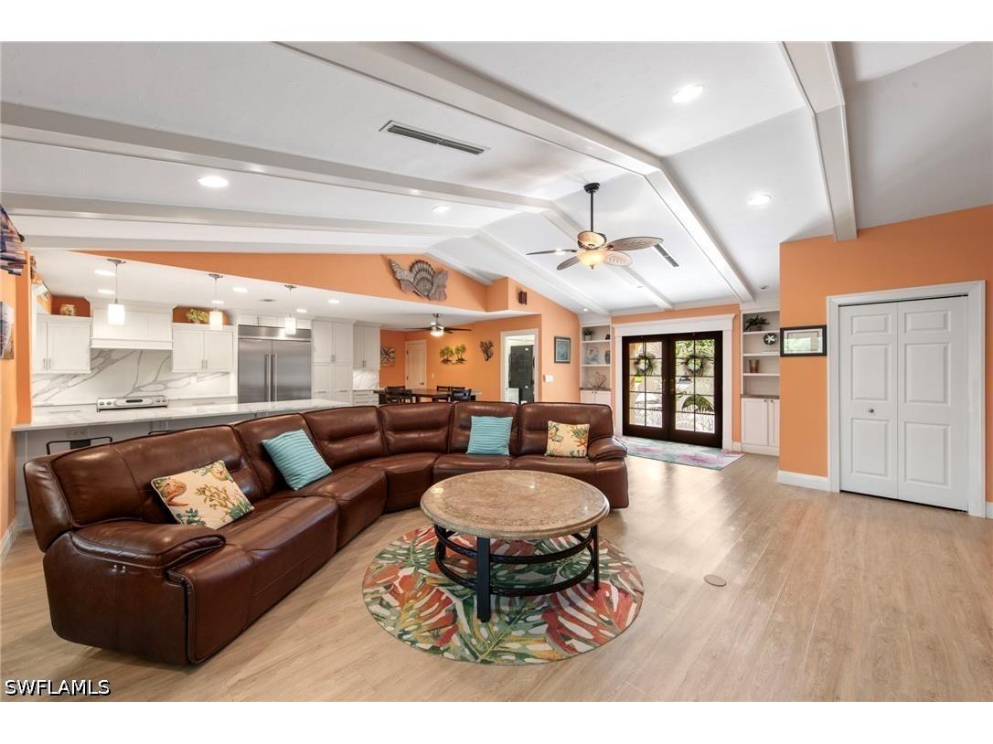 1813 Princess Court Naples FL 34110 226026594 image6