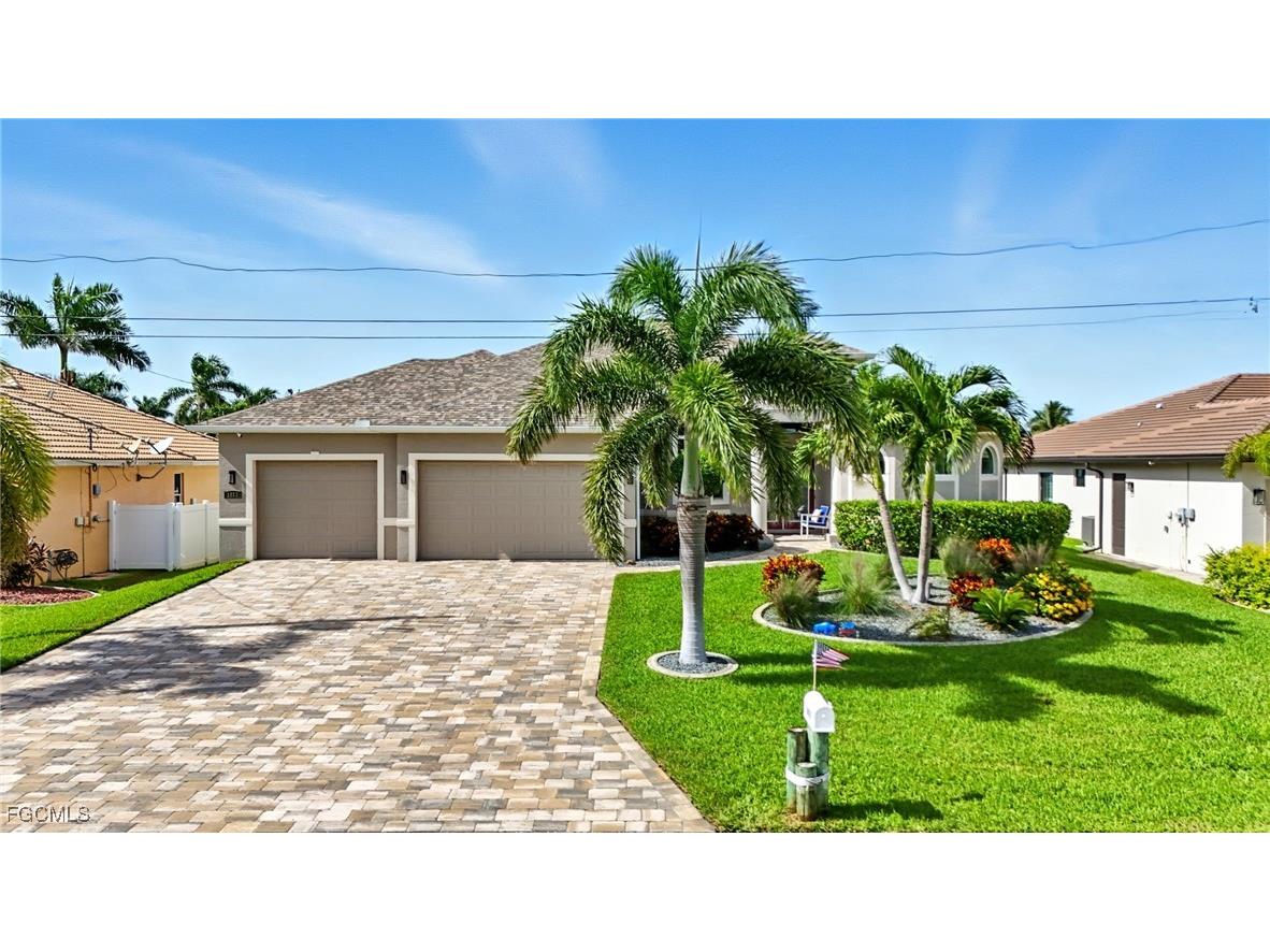 1813 SE 21st Terrace Cape Coral FL 33990 2025007400 image1