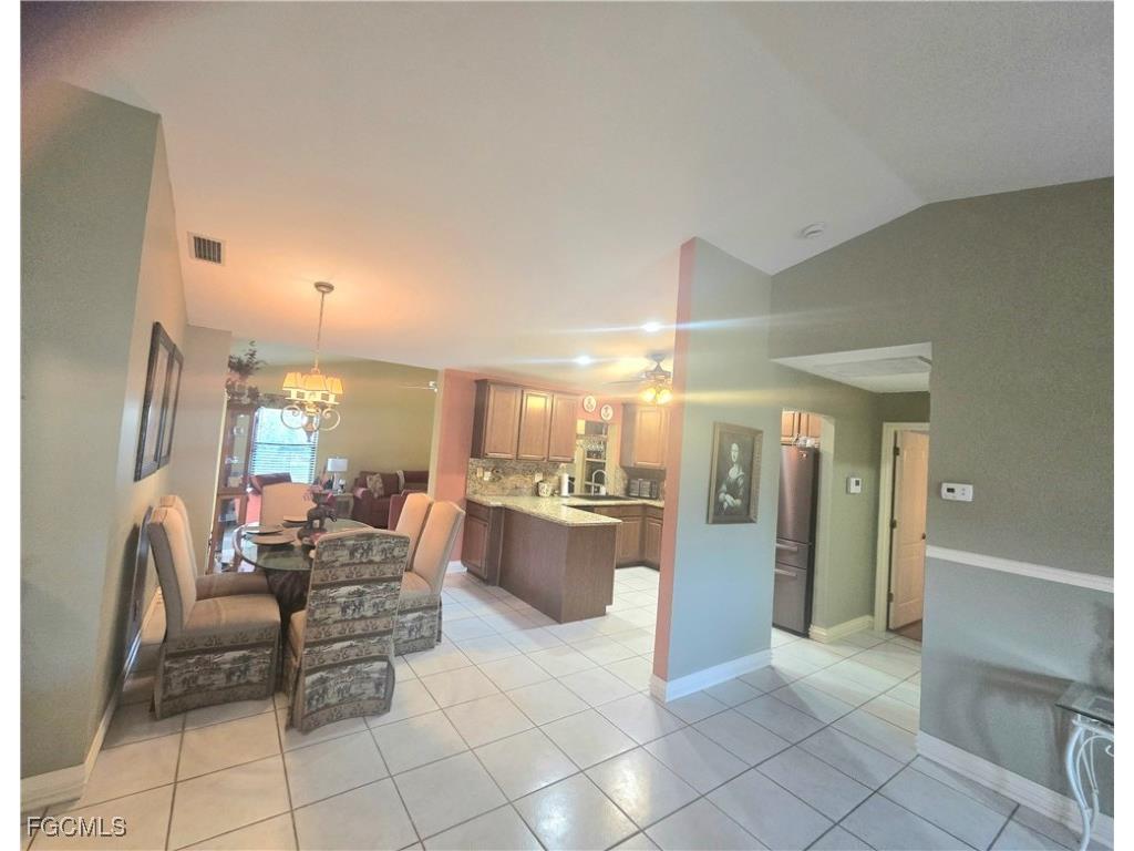 1813 SW 26th Street Cape Coral FL 33914 2025007030 image8