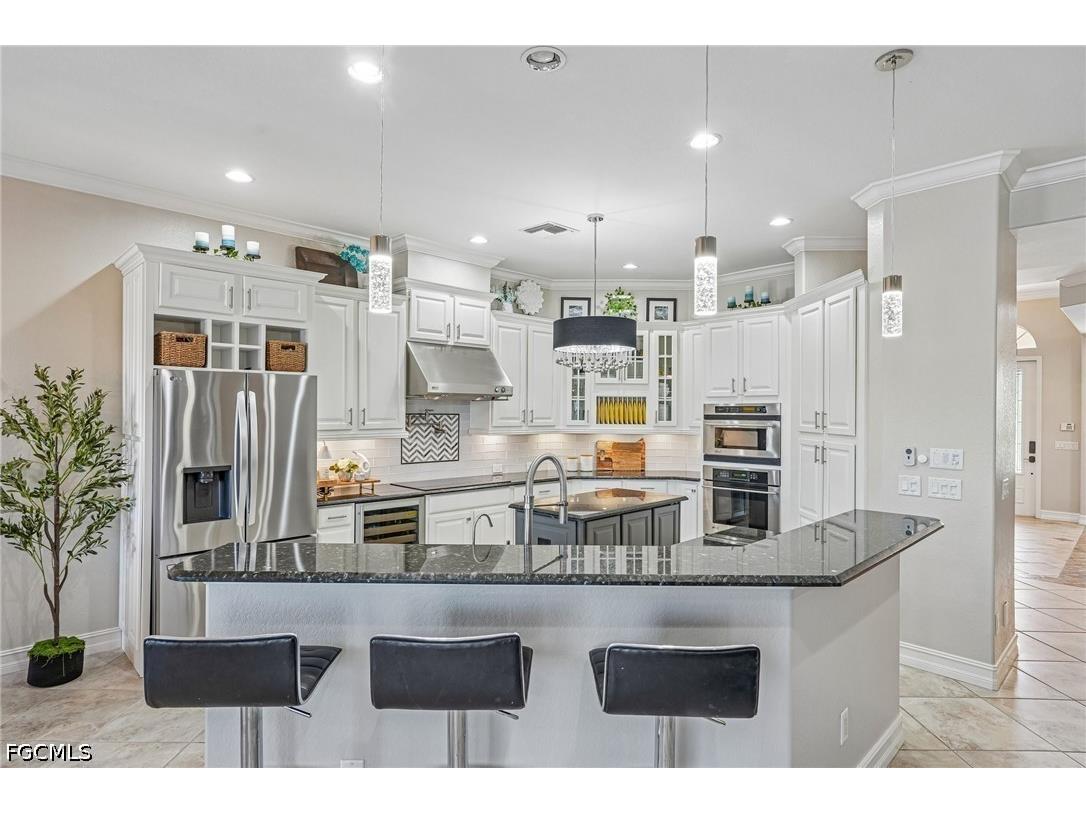1814 Cayon Court Cape Coral FL 33991 2026022240 image10
