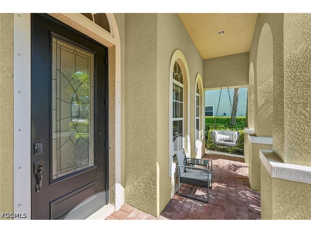 1814 Cayon Court Cape Coral FL 33991 2026022240 image2