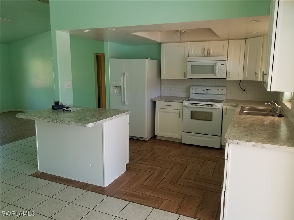 1814 Four Mile Cove Parkway Cape Coral FL 33990 225056859 image4