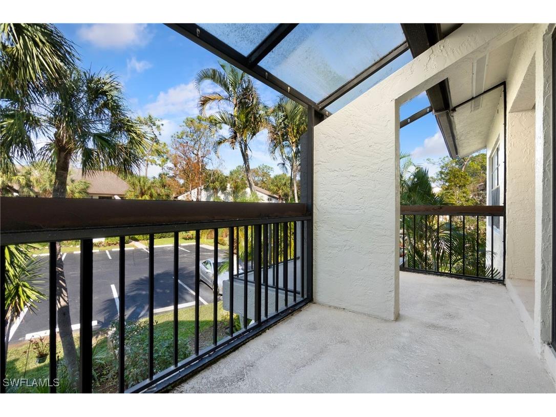 1814 Kings Lake Boulevard #201 Naples FL 34112 225081679 image3