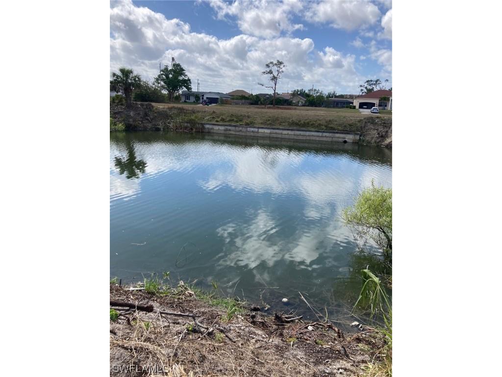 1814 NE 27th Terrace Cape Coral FL 33909 223017542 image3