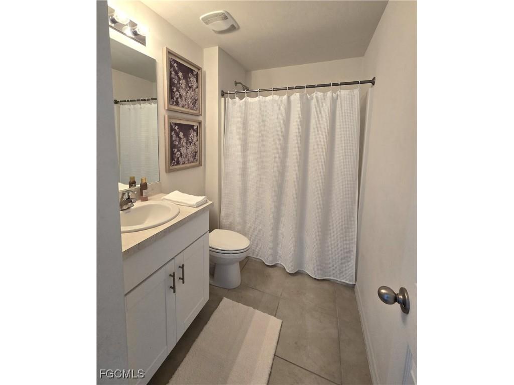 1814 NE 40th Lane Cape Coral FL 33909 2025026033 image15