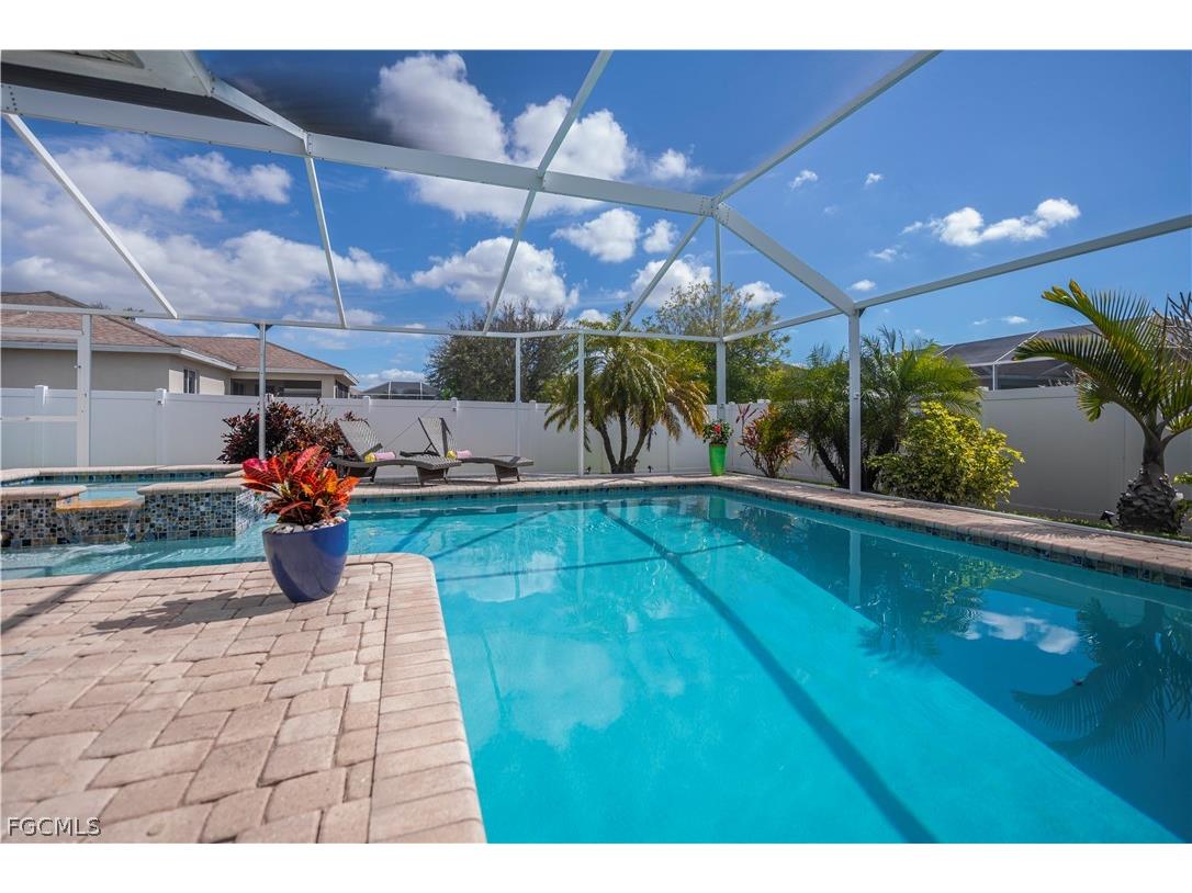 1814 SW 22nd Terrace Cape Coral FL 33991 2026007766 image28