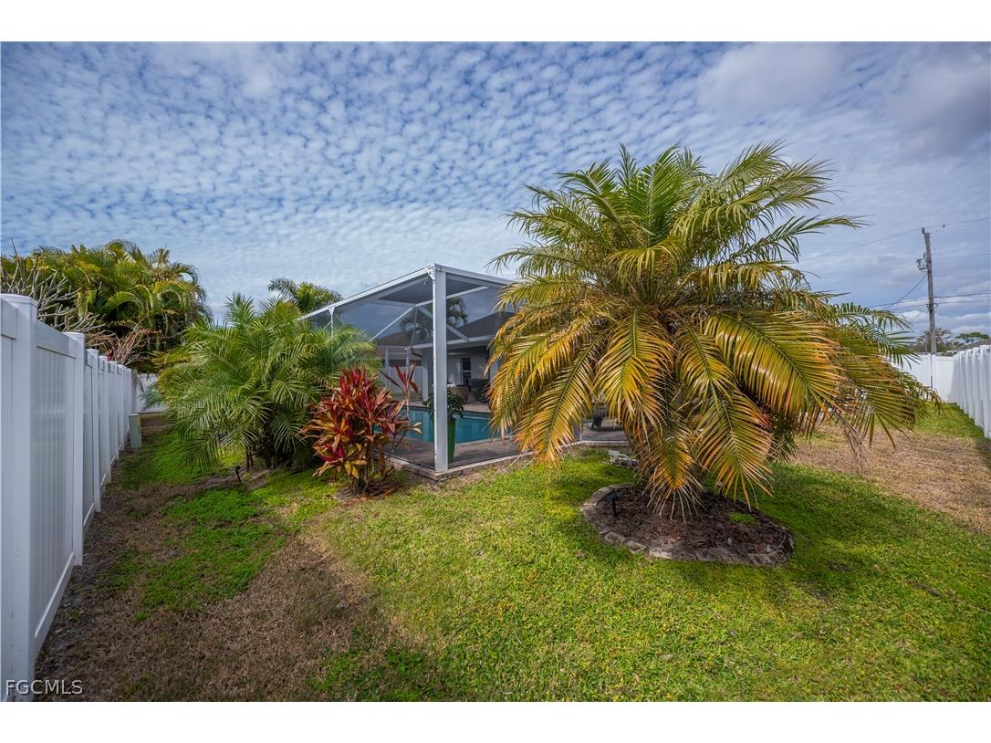 1814 SW 22nd Terrace Cape Coral FL 33991 2026007766 image30