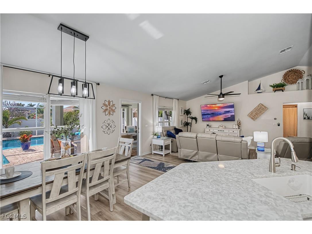 1814 SW 22nd Terrace Cape Coral FL 33991 2026007766 image7