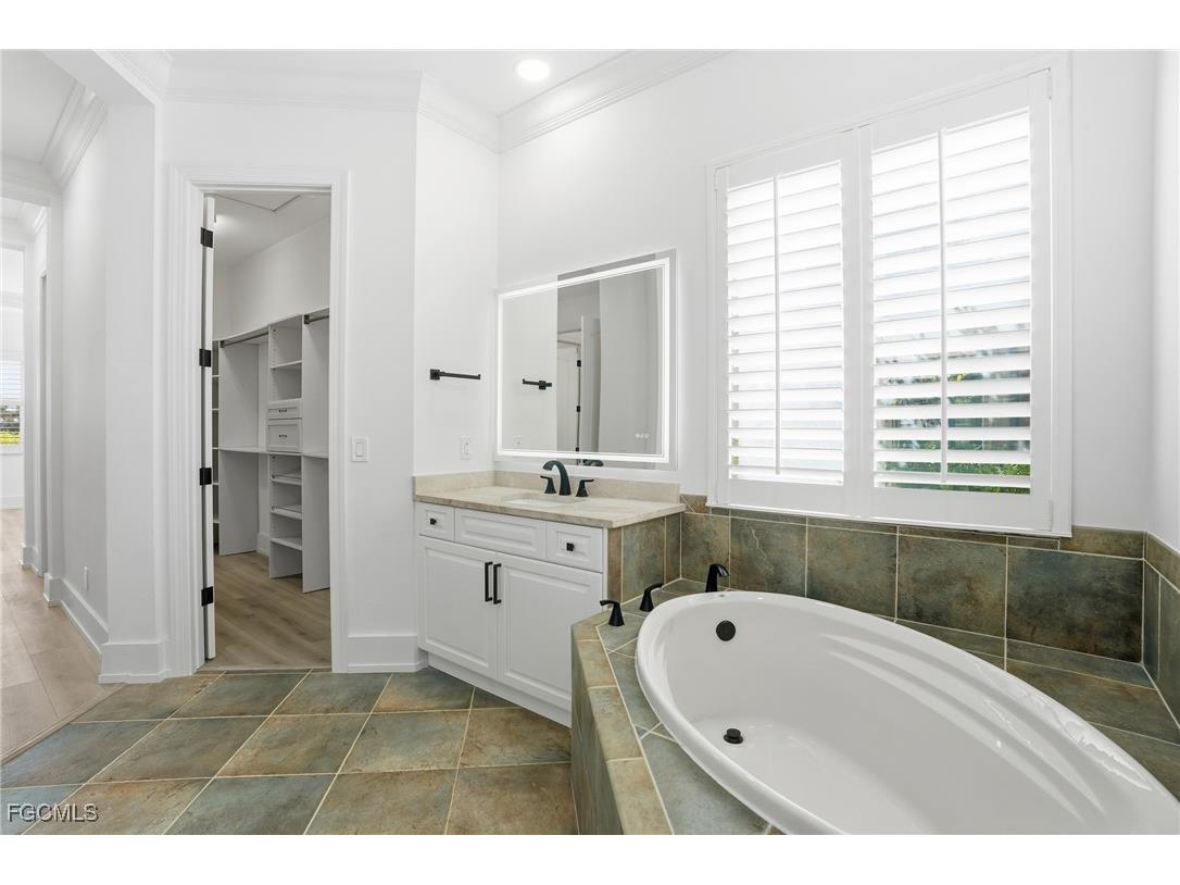 18141 Creekside View Drive Fort Myers FL 33908 2026000782 image20