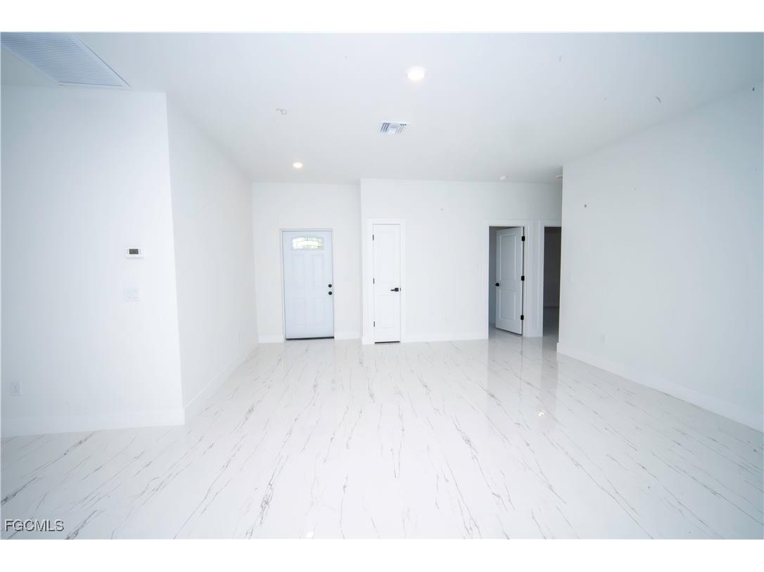 18141 E Wintergarden Avenue Port Charlotte FL 33948 2026004567 image12