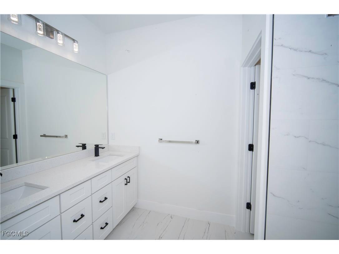 18141 E Wintergarden Avenue Port Charlotte FL 33948 2026004567 image31