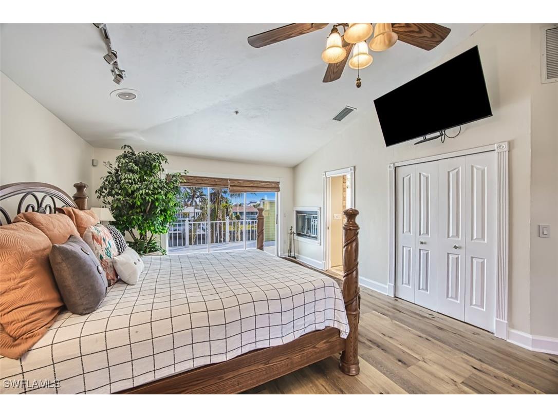 18141 Old Pelican Bay Drive Fort Myers Beach FL 33931 224080974 image30