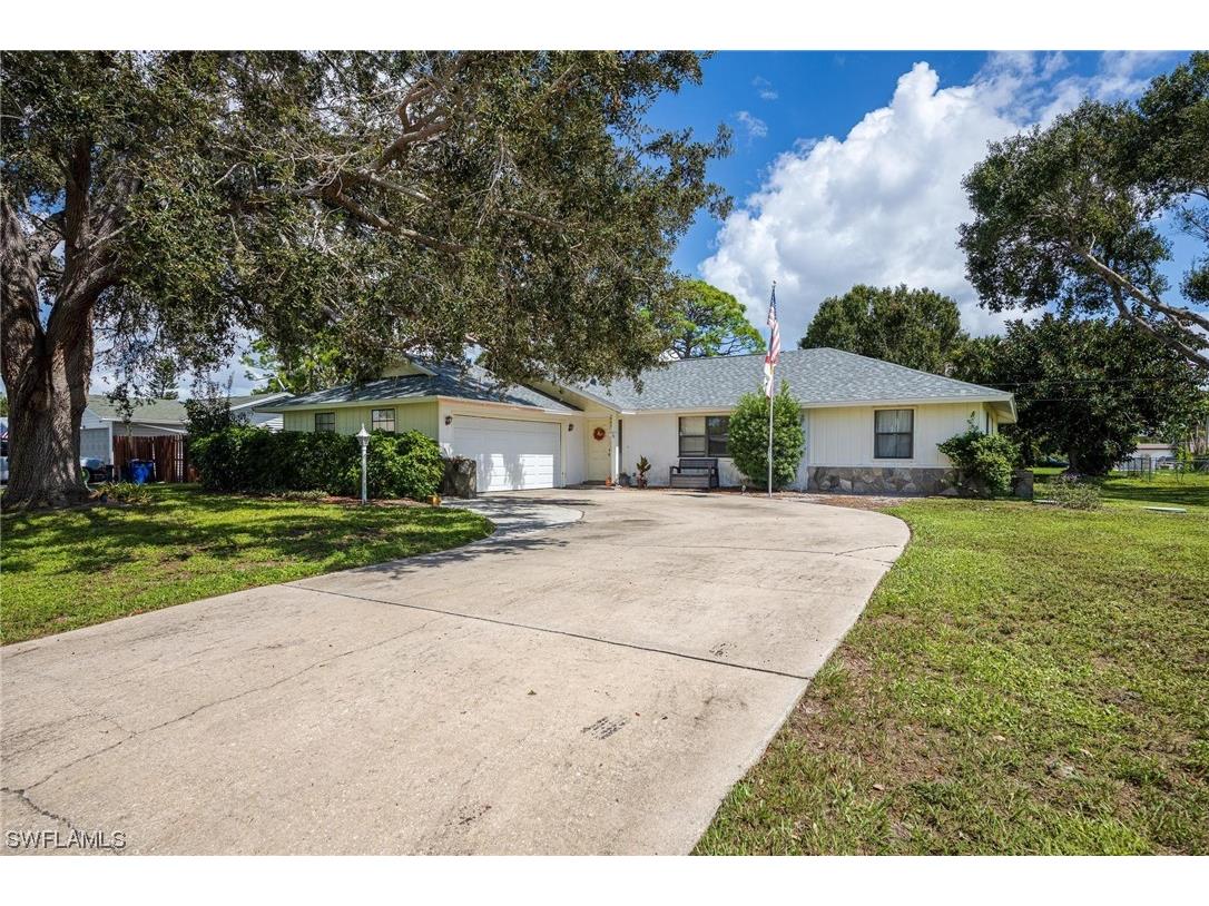 18145 Wood Drive Fort Myers FL 33967 223068434 image1