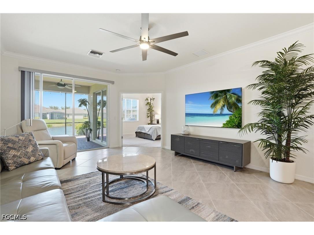 1815 Alameda Drive Naples FL 34120 2026019732 image4