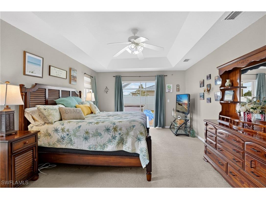 1815 NE 2nd Place Cape Coral FL 33909 225082874 image5