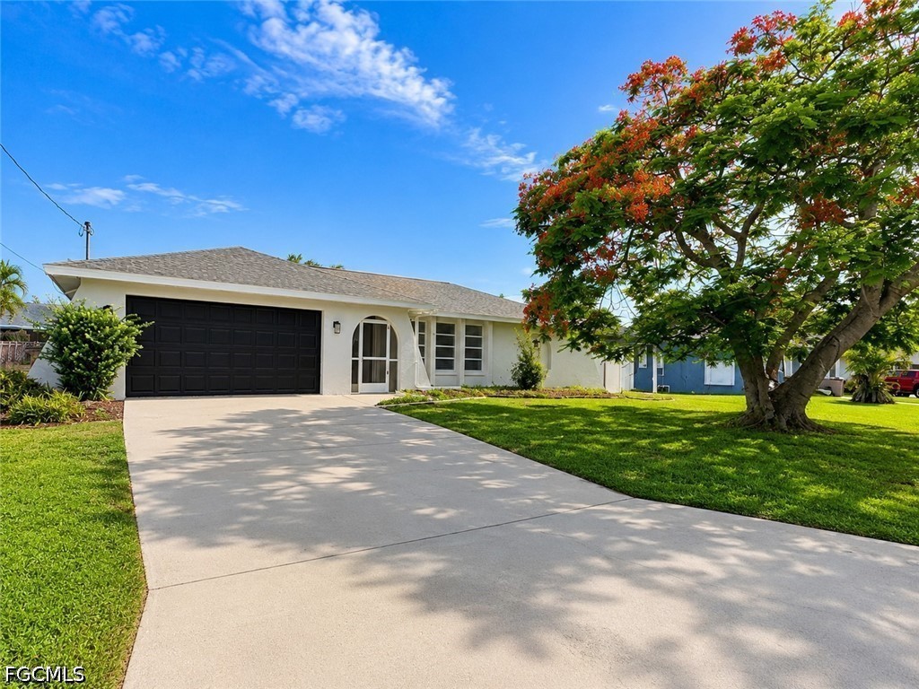 1815 SE 15th Terrace Cape Coral FL 33990 2026026603 image2