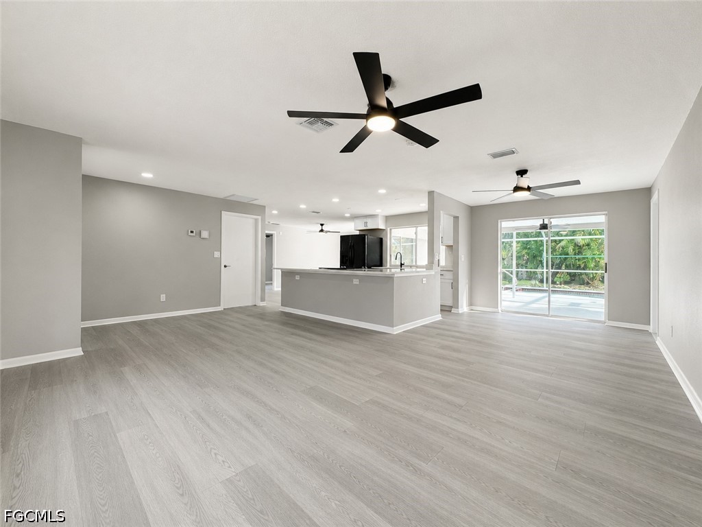 1815 SE 15th Terrace Cape Coral FL 33990 2026026603 image4