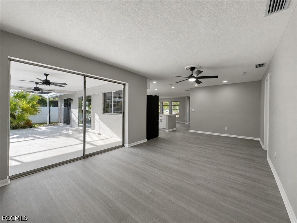 1815 SE 15th Terrace Cape Coral FL 33990 2026026603 image8