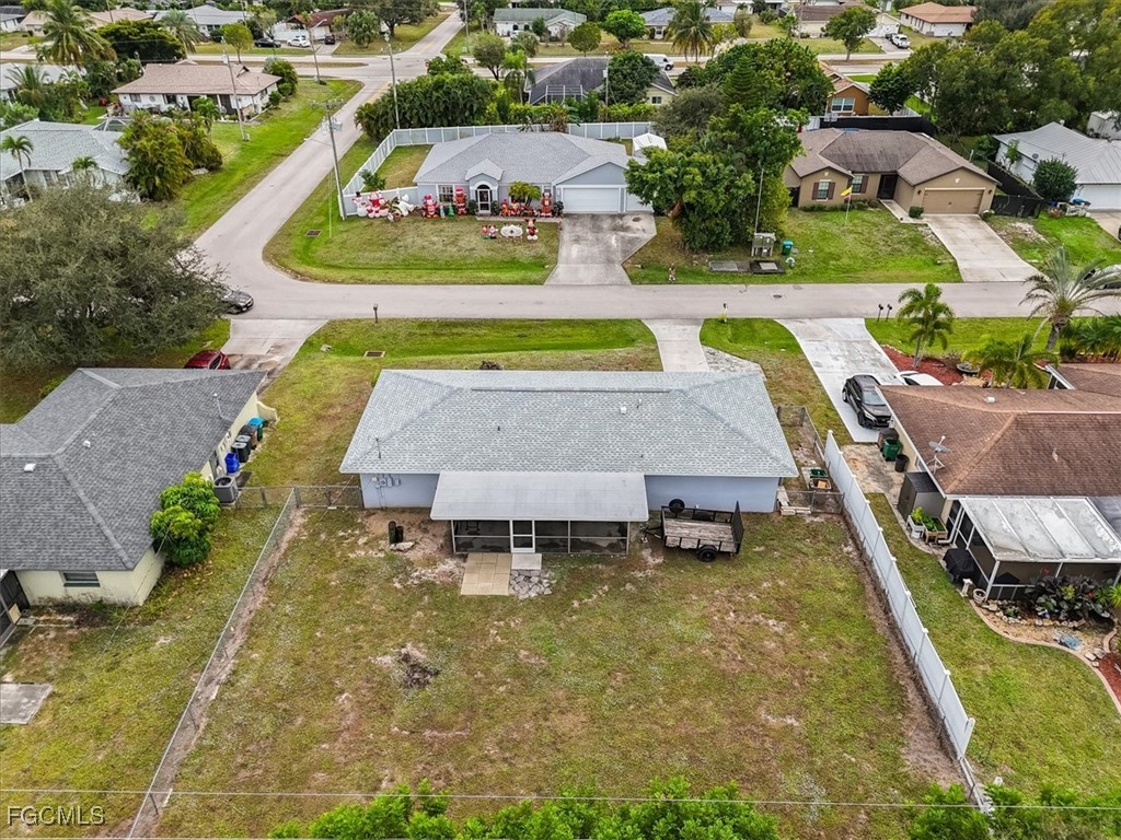 1815 SE 8th Terrace Cape Coral FL 33990 2025024403 image14